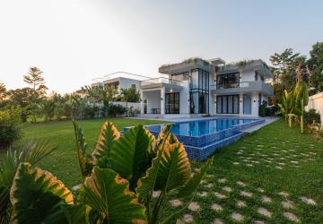 Luxury 3 Bedroom Villa For Rent - Pagoda Beach, Koh Rong, Sihanoukville thumbnail